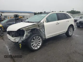 2013 Lincoln MKX z VIN 2LMDJ8JK7DBL17582, wystawiony jako Copart lot #61161205 z przebiegiem 86 659 mil mil oraz Szkoda całkowita • Salvage title. Historia ofert i sprzedaży dostępna na DreamBid. Obrazek 1.