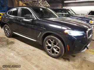 2022 BMW X4 xDrive30i with VIN 5UX33DT08N9M86808, listed as a Copart auction lot 72927102 with 354 mi miles. Bid and sale history available at carsss.com. Image 4.