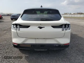 2023 Ford Mustang Mach-E Premium с VIN 3FMTK3SU1PMA16364, выставлен на аукционе Copart как лот 53627595 с пробегом 26 234 миль миль и Списание • Salvage title. История ставок и продаж доступна на DreamBid. Изображение 6.