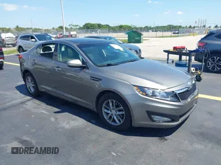 2012 Kia Optima EX z VIN 5XXGN4A77CG040596, wystawiony jako IAAI lot #42285624 z przebiegiem 228 484 mil mil oraz . Historia ofert i sprzedaży dostępna na DreamBid. Obrazek 1.