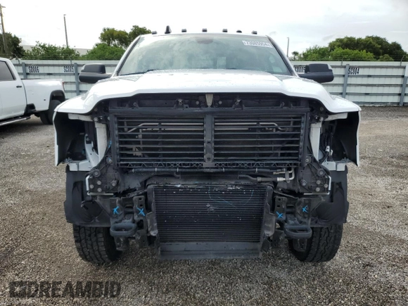 2022 Ram 3500 Tradesman with VIN 3C63R3CL1NG115825, listed as a Copart auction lot 73085954 with 70,376 mi miles and Salvage Title. Bid and sale history available at carsss.com. Image 5.