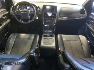 2014 Chrysler Town & Country S with VIN 2C4RC1HG0ER472251, listed as a Copart auction lot 42042705 with 89,303 mi miles and Clean Title. Bid and sale history available at carsss.com. Image 8.