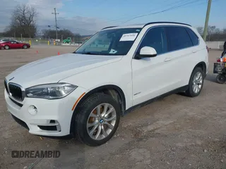 2016 BMW X5 xDrive35i with VIN 5UXKR0C5XG0P21683, listed as a IAAI auction lot 41717151 with 98,696 mi miles. Bid and sale history available at carsss.com. Image 17.