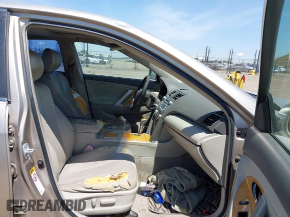 2007 Toyota Camry LE with VIN JTNBK46KX73002281, listed as a IAAI auction lot 42192098 with 217,673 mi miles and . Bid and sale history available at DreamBid. Image 5.