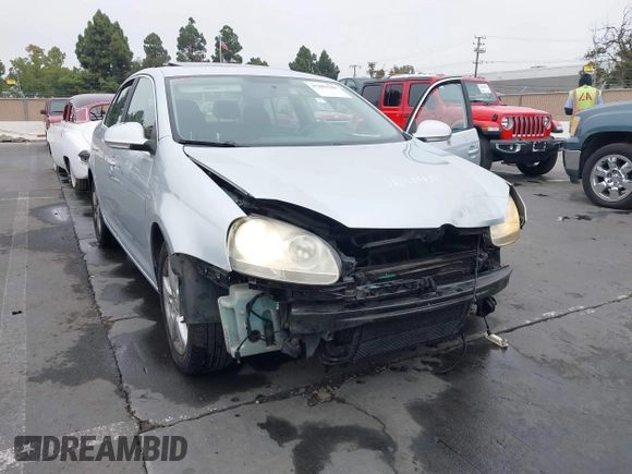 2008 Volkswagen Jetta SE with VIN 3VWRZ71K88M074505, listed as a IAAI auction lot 38842036 with 194,061 mi miles and . Bid and sale history available at DreamBid. Image 6.