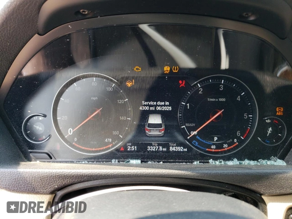 2018 BMW 3 Series 328d xDrive with VIN WBA8J1C53JA018885, listed as a Copart auction lot 64187624 with 84,392 mi miles and Salvage title. Bid and sale history available at DreamBid. Image 9.