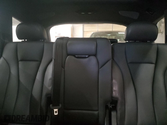 2017 Audi Q7 Prestige with VIN WA1VABF71HD006908, listed as a Copart auction lot 60601775 with 221,608 mi miles and Salvage title. Bid and sale history available at DreamBid. Image 10.