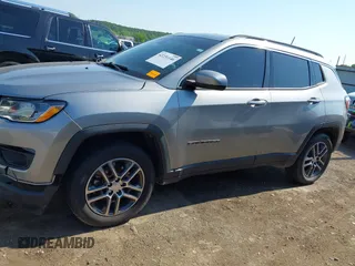 2017 Jeep Compass Latitude with VIN 3C4NJDBB4HT629073, listed as a IAAI auction lot 42231146 with 155,978 mi miles and . Bid and sale history available at DreamBid. Image 14.