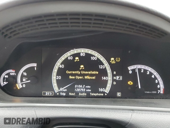 2010 Mercedes-Benz CL 550 z VIN WDDEJ8GBXAA025272, wystawiony jako Copart lot #43619445 z przebiegiem 128 793 mil mil oraz Szkoda całkowita • Salvage title. Historia ofert i sprzedaży dostępna na DreamBid. Obrazek 9.
