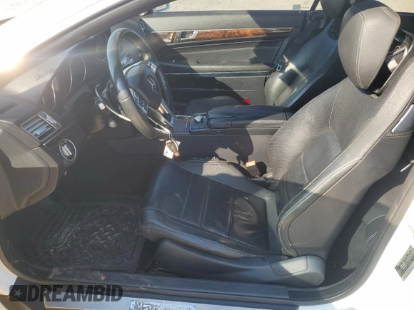 2015 Mercedes-Benz E 400 with VIN WDDKJ6HB2FF298934, listed as a Copart auction lot 74884344 with 157,841 mi miles and Salvage title. Bid and sale history available at DreamBid. Image 7.