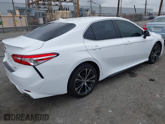 2020 Toyota Camry SE z VIN 4T1G11AKXLU917862, wystawiony jako IAAI lot #42057817 z przebiegiem 45 462 mil mil oraz . Historia ofert i sprzedaży dostępna na DreamBid. Obrazek 4.