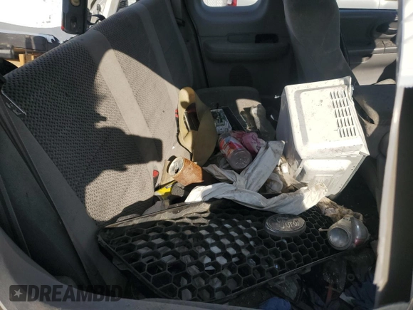 2002 Ford F-150 XL with VIN 1FTRX18L12NA01509, listed as a Copart auction lot 51098435 with Not provided miles and Salvage title. Bid and sale history available at DreamBid. Image 10.