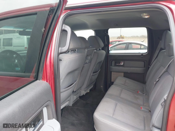 2013 Ford F-150 XL with VIN 1FTFW1CTXDKD88563, listed as a IAAI auction lot 41557298 with 223,301 mi miles. Bid and sale history available at carsss.com. Image 8.