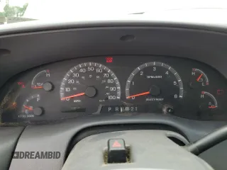 2002 Ford F-150 XL z VIN 2FTRF18W52CA50943, wystawiony jako Copart lot #62456605 z przebiegiem Nie podano mil oraz Szkoda całkowita • Salvage title. Historia ofert i sprzedaży dostępna na DreamBid. Obrazek 9.