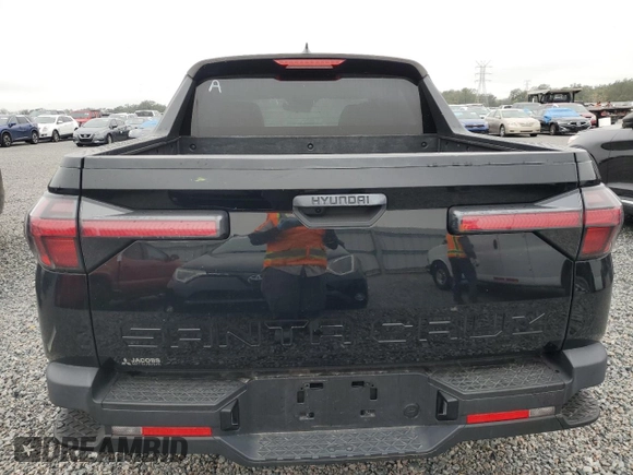 2023 Hyundai Santa Cruz SEL z VIN 5NTJB4AE5PH040492, wystawiony jako Copart lot #85614854 z przebiegiem 15 823 mil mil oraz Szkoda całkowita • Salvage title. Historia ofert i sprzedaży dostępna na DreamBid. Obrazek 6.