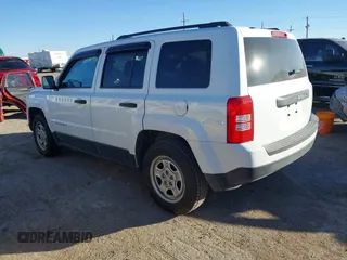 2017 Jeep Patriot Sport with VIN 1C4NJPBA2HD118914, listed as a IAAI auction lot 41328500 with 67,007 mi miles. Bid and sale history available at carsss.com. Image 3.