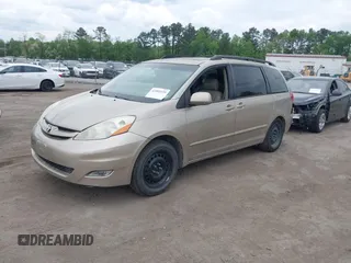 2006 Toyota Sienna XLE with VIN 5TDZA22C46S537838, listed as a IAAI auction lot 42092225 with 274,260 mi miles. Bid and sale history available at carsss.com. Image 2.