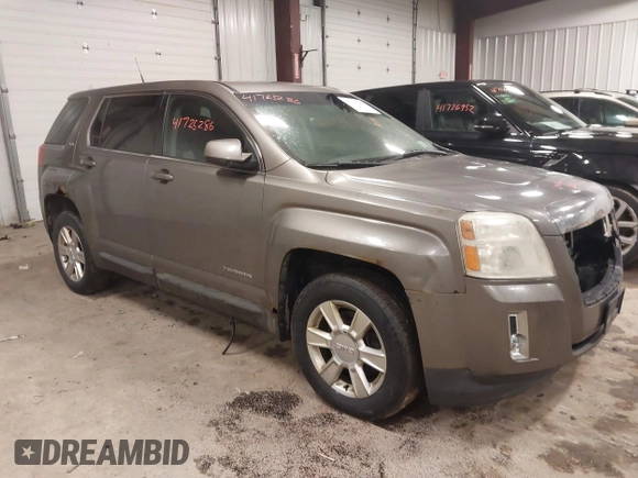 2010 GMC Terrain SLE-1 with VIN 2CTFLCEW1A6230403, listed as a IAAI auction lot 41725286 with 191,846 mi miles. Bid and sale history available at carsss.com. Image 1.