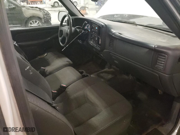 2003 Chevrolet Silverado 1500 with VIN 1GCEC14X13Z108654, listed as a Copart auction lot 52955925 with 185,784 mi miles and Clean Title. Bid and sale history available at carsss.com. Image 8.