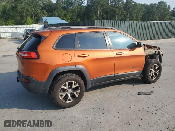 2016 Jeep Cherokee Trailhawk z VIN 1C4PJMBS6GW252974, wystawiony jako Copart lot #63652465 z przebiegiem 160 641 mil mil oraz Szkoda całkowita • Salvage title. Historia ofert i sprzedaży dostępna na DreamBid. Obrazek 3.