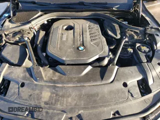 2016 BMW 7 Series 740i with VIN WBA7E2C59GG504533, listed as a Copart auction lot 77122283 with 68,209 mi miles. Bid and sale history available at carsss.com. Image 11.