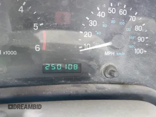 2000 Jeep Wrangler Sport with VIN 1J4FA49S0YP781831, listed as a IAAI auction lot 41694680 with 250,108 mi miles and . Bid and sale history available at DreamBid. Image 7.