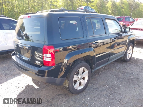 2012 Jeep Patriot Latitude with VIN 1C4NJRFB6CD511063, listed as a IAAI auction lot 42050442 with 103,144 mi miles and . Bid and sale history available at carsss.com. Image 4.