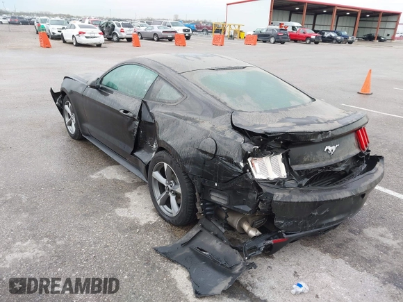 2017 Ford Mustang EcoBoost z VIN 1FA6P8TH8H5250242, wystawiony jako IAAI lot #41928531 z przebiegiem 81 632 mil mil oraz . Historia ofert i sprzedaży dostępna na DreamBid. Obrazek 3.