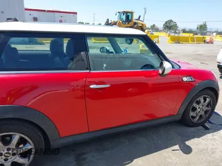 2009 MINI Hardtop S with VIN WMWMF73529TW84638, listed as a IAAI auction lot 42565544 with 60,721 mi miles and . Bid and sale history available at DreamBid. Image 14.