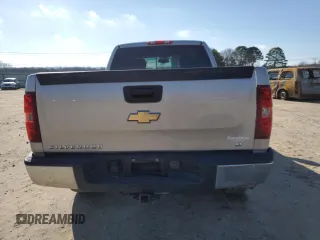 2007 Chevrolet Silverado 1500 LT w/1LT with VIN 2GCEC19J371607233, listed as a Copart auction lot 43325445 with 211,783 mi miles and Salvage Title. Bid and sale history available at carsss.com. Image 6.