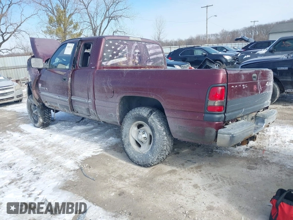 2000 Dodge 1500 with VIN 1B7HF13Z7YJ153451, listed as a IAAI auction lot 41604762 with Not Provided miles and . Bid and sale history available at DreamBid. Image 3.