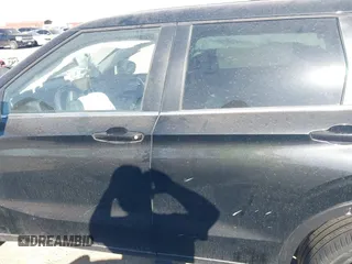 2022 Mitsubishi Outlander ES z VIN JA4J3TA89NZ054377, wystawiony jako IAAI lot #41747069 z przebiegiem 50 263 mil mil oraz . Historia ofert i sprzedaży dostępna na DreamBid. Obrazek 13.