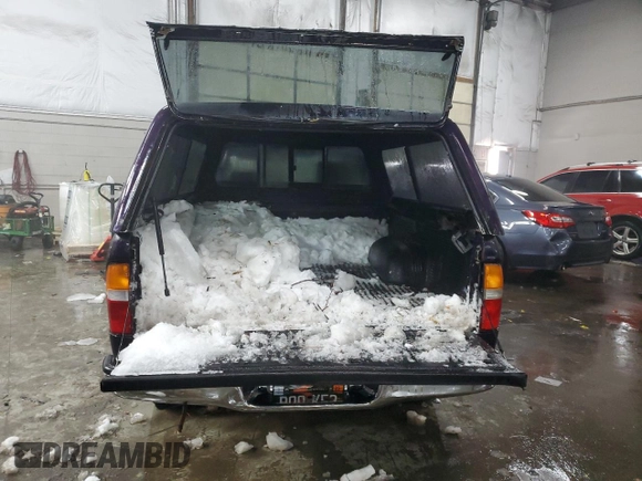 1998 Toyota Tacoma with VIN 4TAWN72N0WZ135590, listed as a Copart auction lot 45796955 with 241,581 mi miles and Salvage Title. Bid and sale history available at DreamBid. Image 6.