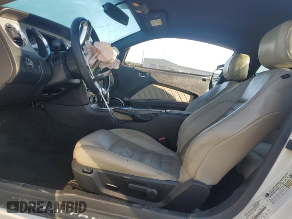 2014 Ford Mustang V6 with VIN 1ZVBP8AM2E5264414, listed as a Copart auction lot 51498755 with 162,595 mi miles and Salvage Title. Bid and sale history available at carsss.com. Image 7.