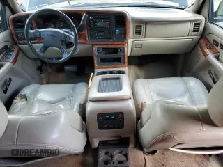 2006 GMC Yukon SLT with VIN 1GKEK13T46R113955, listed as a Copart auction lot 52398525 with 214,897 mi miles and Salvage Title. Bid and sale history available at carsss.com. Image 8.