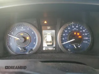 2016 Toyota Sienna XLE с VIN 5TDYK3DC6GS691111, выставлен на аукционе Copart как лот 87195014 с пробегом 196 691 миль миль и Списание • Salvage title. История ставок и продаж доступна на DreamBid. Изображение 9.
