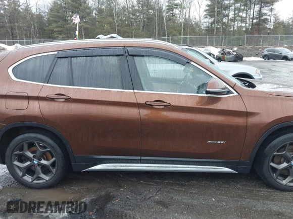 2016 BMW X1 xDrive28i with VIN WBXHT3C31GP881488, listed as a IAAI auction lot 41693116 with 120,922 mi miles. Bid and sale history available at carsss.com. Image 13.