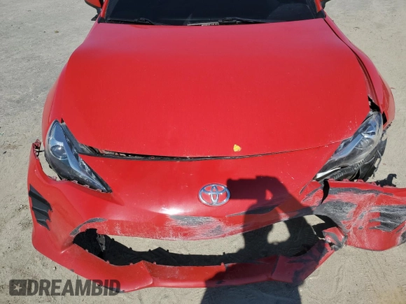 2020 Toyota 86 с VIN JF1ZNAA11L8751514, выставлен на аукционе Copart как лот 49724625 с пробегом 74 486 миль миль и Списание • Salvage title. История ставок и продаж доступна на DreamBid. Изображение 13.