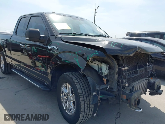 2015 Ford F-150 XLT with VIN 1FTEX1EP0FKD71833, listed as a IAAI auction lot 42267258 with 194,972 mi miles and . Bid and sale history available at DreamBid. Image 1.