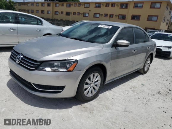 2014 Volkswagen Passat Wolfsburg Edition with VIN 1VWAS7A32EC105139, listed as a Copart auction lot 61187895 with 139,191 mi miles and Clean title. Bid and sale history available at DreamBid. Image 1.