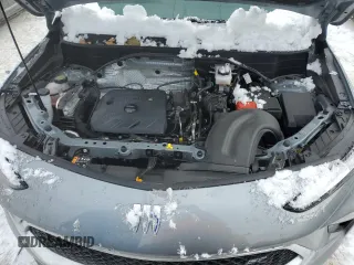 2025 Buick Encore GX Sport Touring с VIN KL4AMDSL2SB028827, выставлен на аукционе Copart как лот 46407335 с пробегом 5 901 миль миль и Списание • Salvage title. История ставок и продаж доступна на DreamBid. Изображение 12.