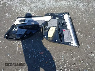 2014 Subaru Impreza Premium с VIN JF1GJAK6XEH024310, выставлен на аукционе IAAI как лот 42033086 с пробегом 100 824 миль миль и . История ставок и продаж доступна на DreamBid. Изображение 12.
