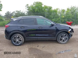 2021 Buick Encore GX Select с VIN KL4MMESL8MB047386, выставлен на аукционе IAAI как лот 42494761 с пробегом 20 823 миль миль и . История ставок и продаж доступна на DreamBid. Изображение 13.