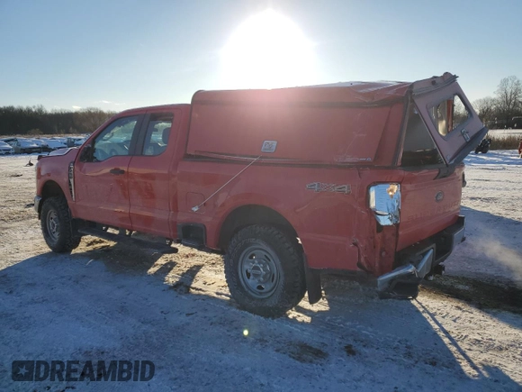 2024 Ford F-250 XL with VIN 1FT7X2BA2REE75404, listed as a Copart auction lot 88600105 with 5,946 mi miles and Salvage title. Bid and sale history available at DreamBid. Image 2.