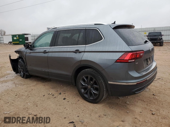 2022 Volkswagen Tiguan SE with VIN 3VV3B7AXXNM037090, listed as a Copart auction lot 84286314 with 54,432 mi miles and Salvage Title. Bid and sale history available at DreamBid. Image 2.