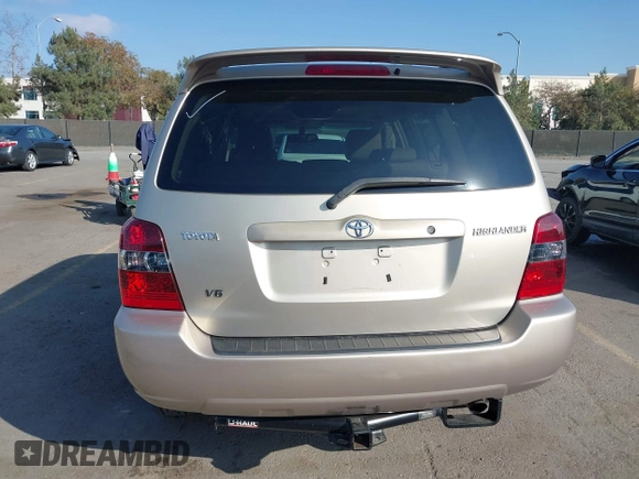 2007 Toyota Highlander w/3rd Row z VIN JTEDP21A170142864, wystawiony jako IAAI lot #41456140 z przebiegiem 210 347 mil mil oraz . Historia ofert i sprzedaży dostępna na DreamBid. Obrazek 17.