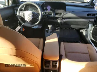 2024 Lexus UX 250h Premium с VIN JTHP9JBH6R2077520, выставлен на аукционе Copart как лот 53721515 с пробегом 9 742 миль миль и Списание • Salvage title. История ставок и продаж доступна на DreamBid. Изображение 8.