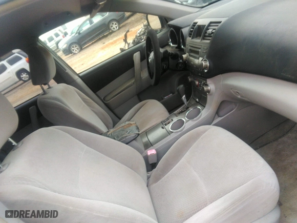 2008 Toyota Highlander with VIN JTEES41A782021955, listed as a IAAI auction lot 42008204 with 275,887 mi miles. Bid and sale history available at carsss.com. Image 5.