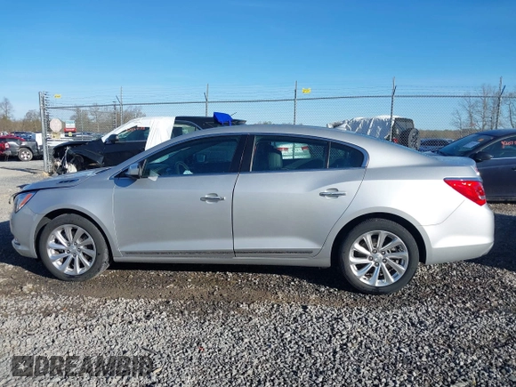 2014 Buick LaCrosse with VIN 1G4GA5G33EF215381, listed as a IAAI auction lot 42092301 with 36,625 mi miles. Bid and sale history available at carsss.com. Image 14.