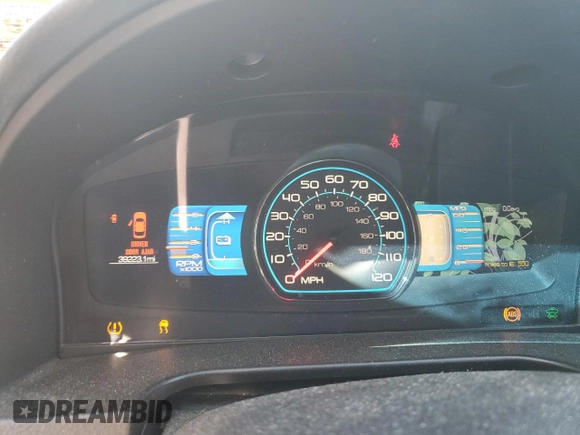 2010 Ford Fusion Hybrid z VIN 3FADP0L36AR211312, wystawiony jako Copart lot #55749425 z przebiegiem 39 223 mil mil oraz Szkoda całkowita • Salvage title. Historia ofert i sprzedaży dostępna na DreamBid. Obrazek 9.